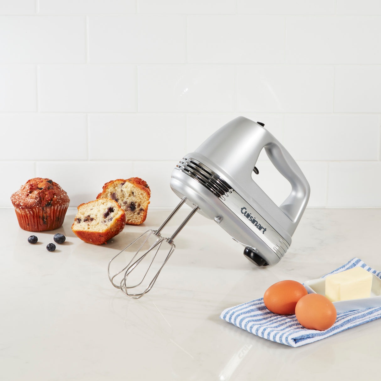 Cuisinart® Power Advantage PLUS 9 Speed Hand Mixer with Storage Case